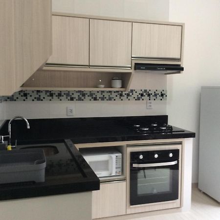 Residencial Annabel Apto 03 บอมบินญัส ภายนอก รูปภาพ