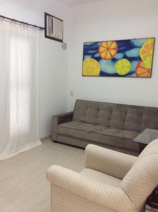 Residencial Annabel Apto 03 บอมบินญัส ภายนอก รูปภาพ
